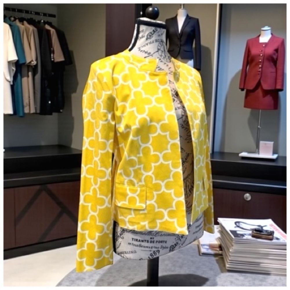 Elliott Lauren Vintage Patterned Women's Jacket & Pants Set. Yellow. Size 6 - Picture 5 of 15